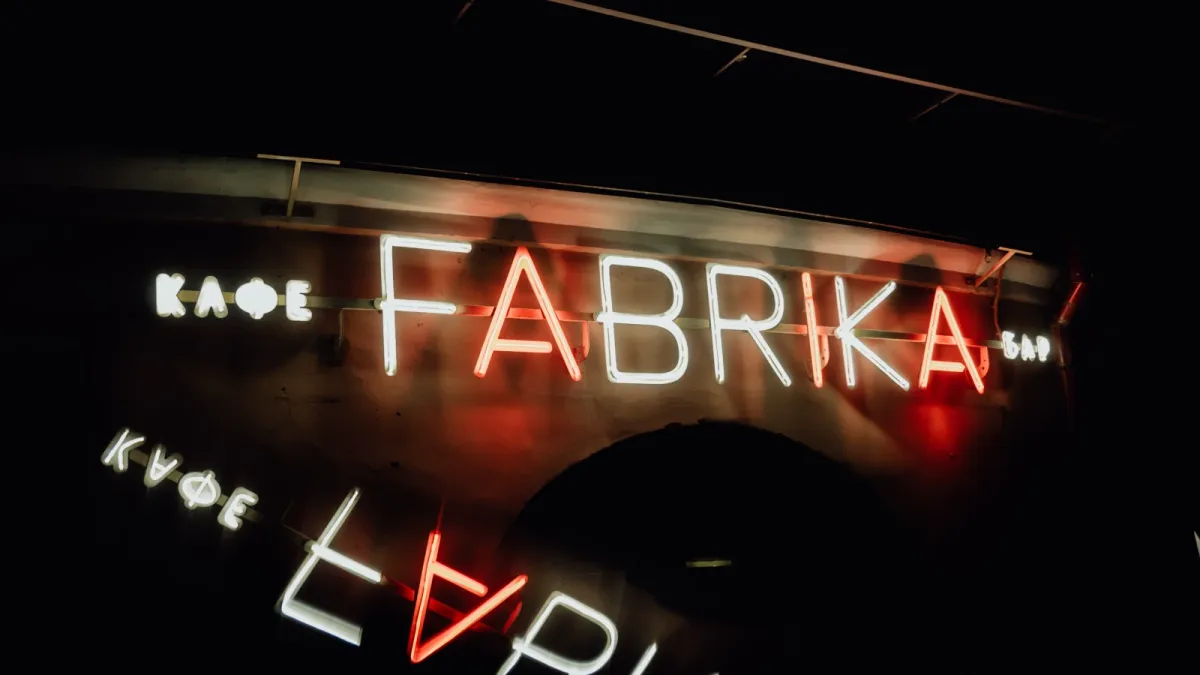 FABRIKA | Ресторан | Клуб | Караоке | Киров — FABRIKA | Ресторан